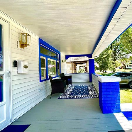 The Sapphire Haven - Your Old Brooklyn Oasis Awaits Families, Couples, Business Travelers Near Downtown With Parking, 300 Mb Wifi & Self Check-In Cleveland Exteriör bild