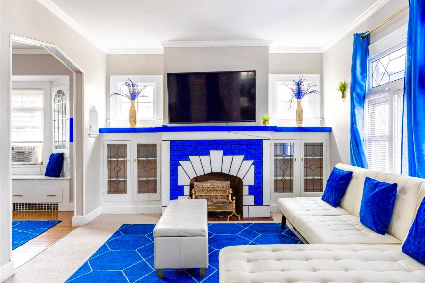 The Sapphire Haven - Your Old Brooklyn Oasis Awaits Families, Couples, Business Travelers Near Downtown With Parking, 300 Mb Wifi & Self Check-In Cleveland Exteriör bild