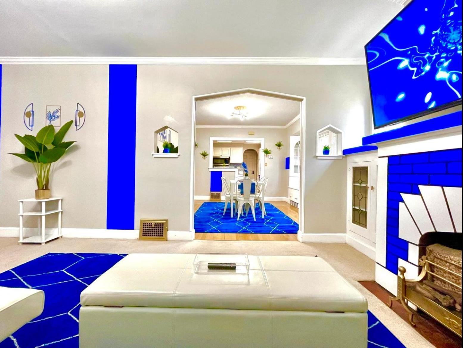 The Sapphire Haven - Your Old Brooklyn Oasis Awaits Families, Couples, Business Travelers Near Downtown With Parking, 300 Mb Wifi & Self Check-In Cleveland Exteriör bild
